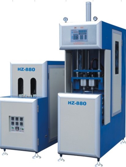 PET BLOW MOULDING MACHINE - Image 2