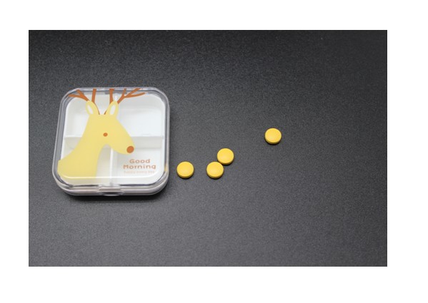 Good Morning deer design pill case