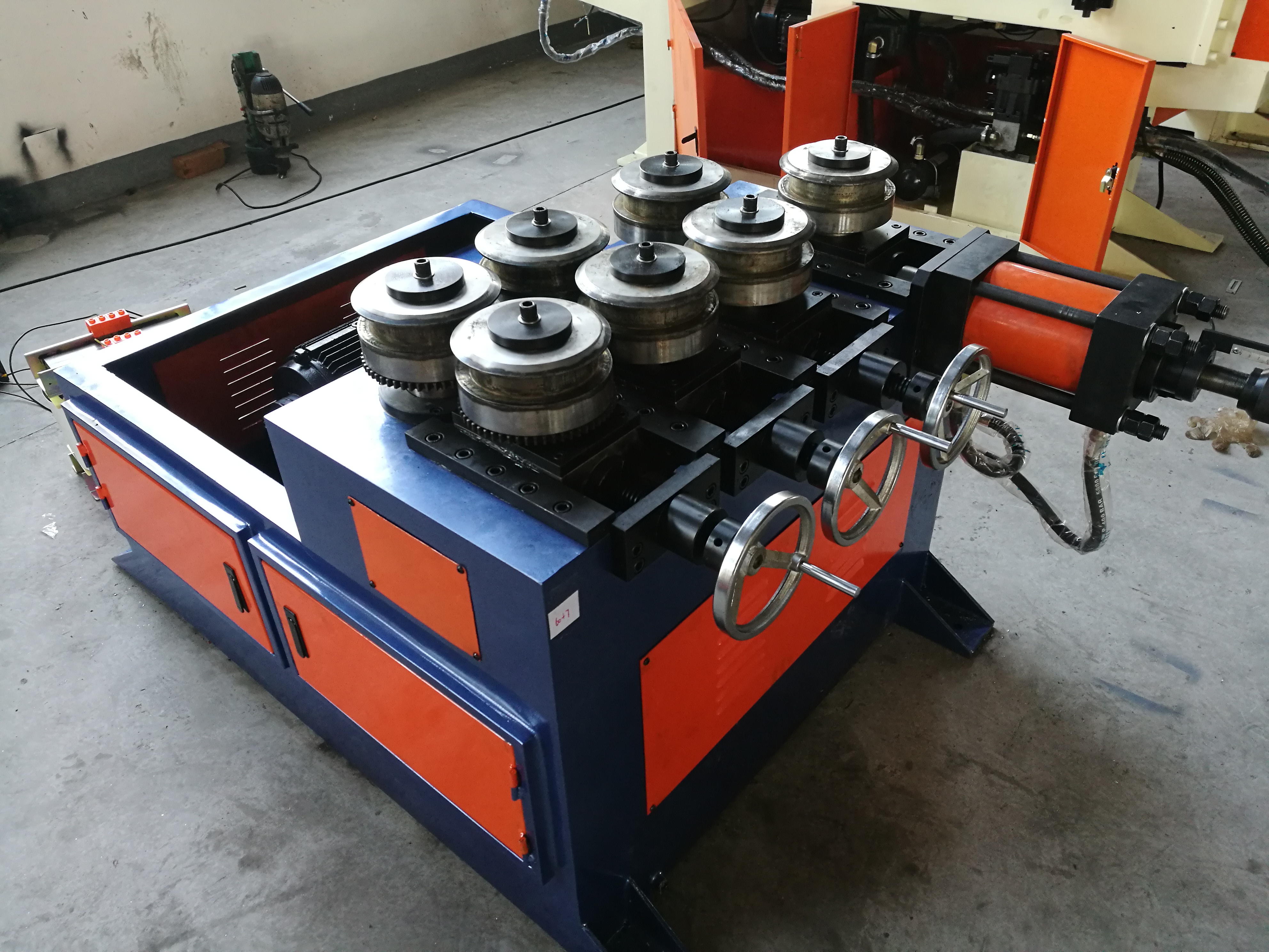 pipe rolling machine - Image 2