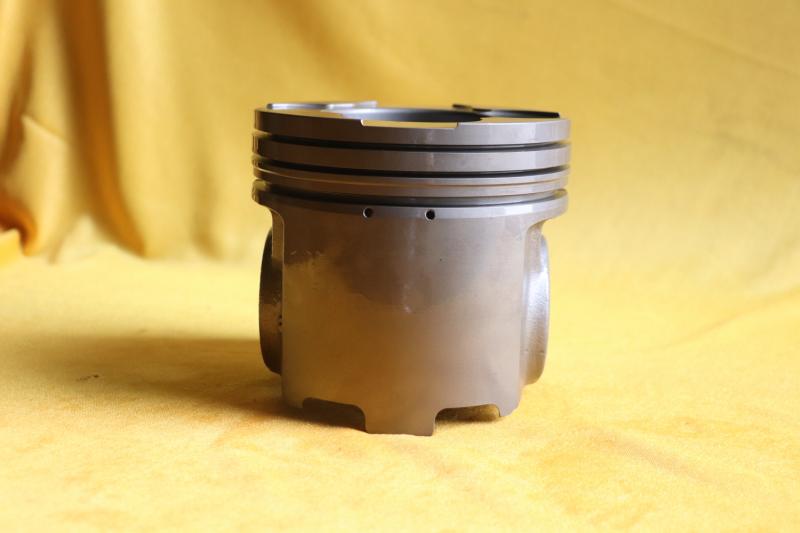 Engine Piston