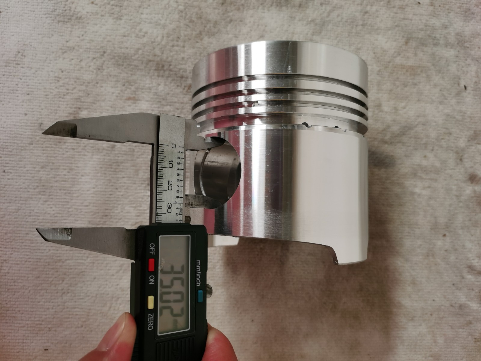 piston - Image 2