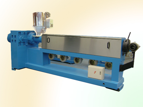 Wire and Cable Insulation Extruder