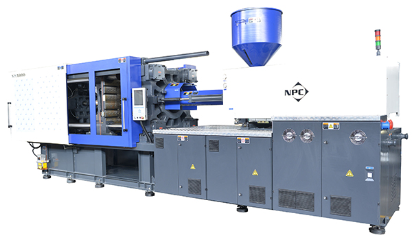 Full view of the NPC 1000 plastic injection molding machine