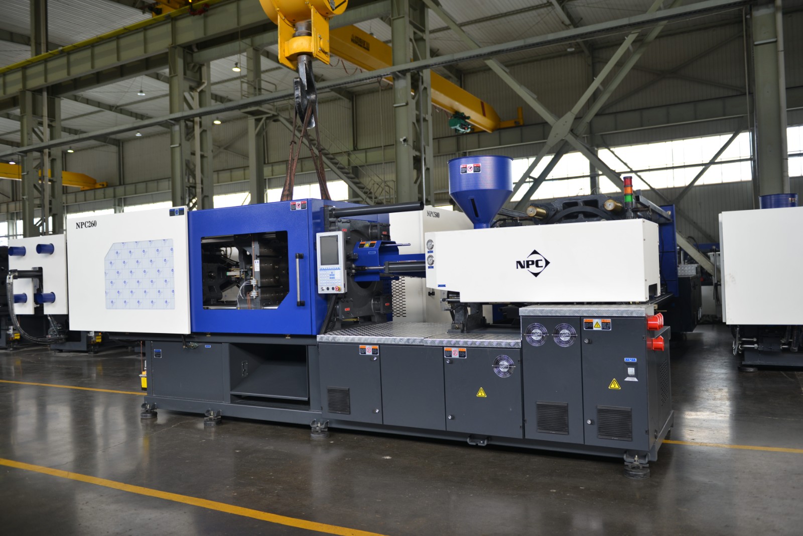 Plastic Injection Molding Machine