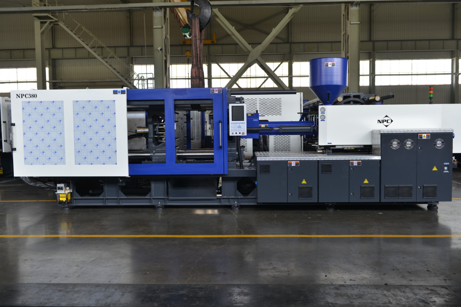 Plastic Injection Molding Machine