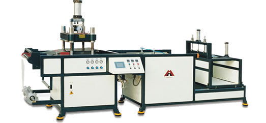 Automated Plastic Thermoforming Machine