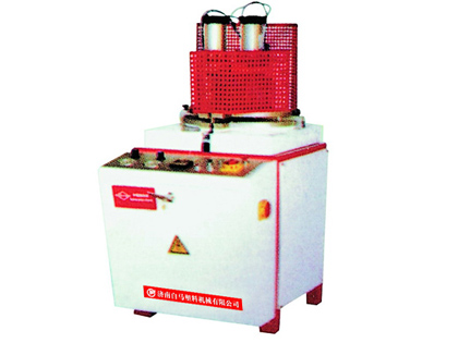 Rotational Molding Machine for Plastics
