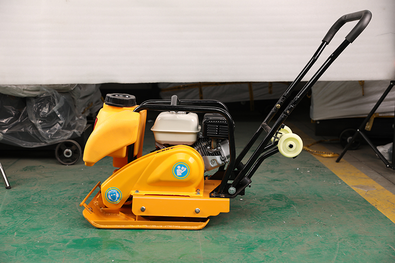 plate compactor - Image 2