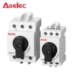 Compact plug-in mini circuit breaker unit