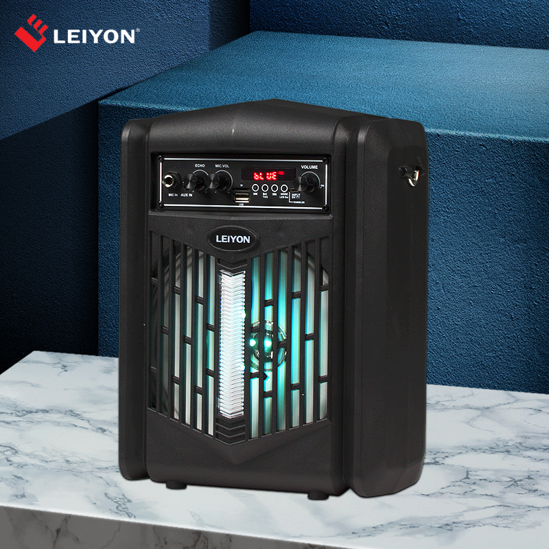 Portable Bluetooth speaker - Image 2