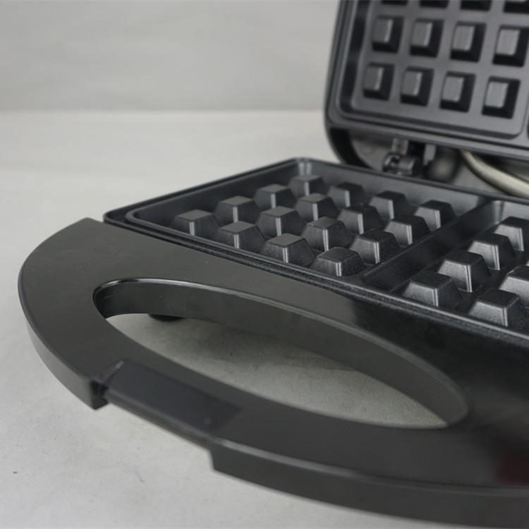 Portable Mini Electric rotating 2 Slice Breakfast Waffle Maker - Image 2