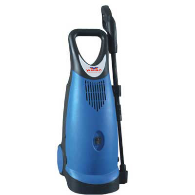 High-Pressure Washer with Spray Wand