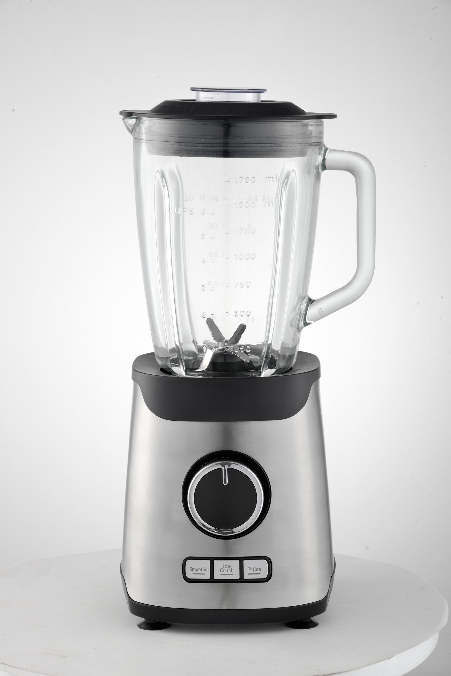 Powerful blender with glass jar - Image 2