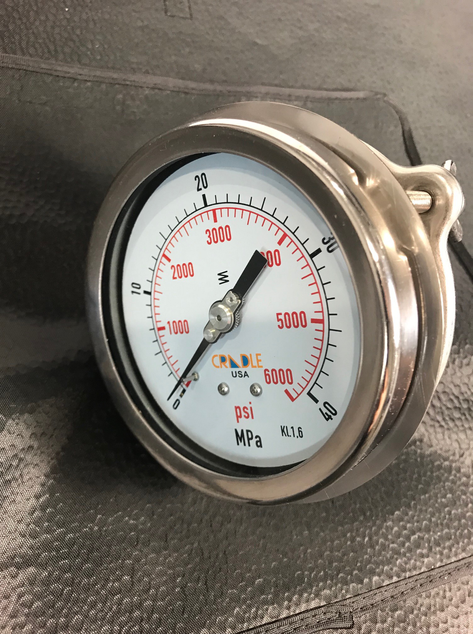 PRESSURE GAUGES - Image 2