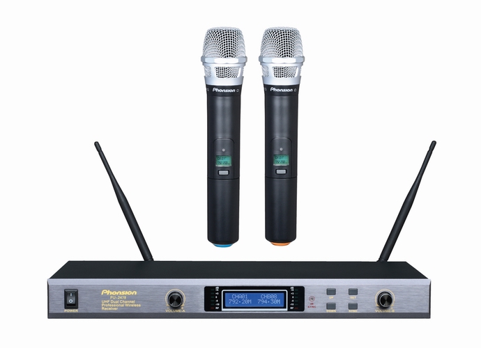 Dual Channel UHF Wireless Microphone System with IR Sync
