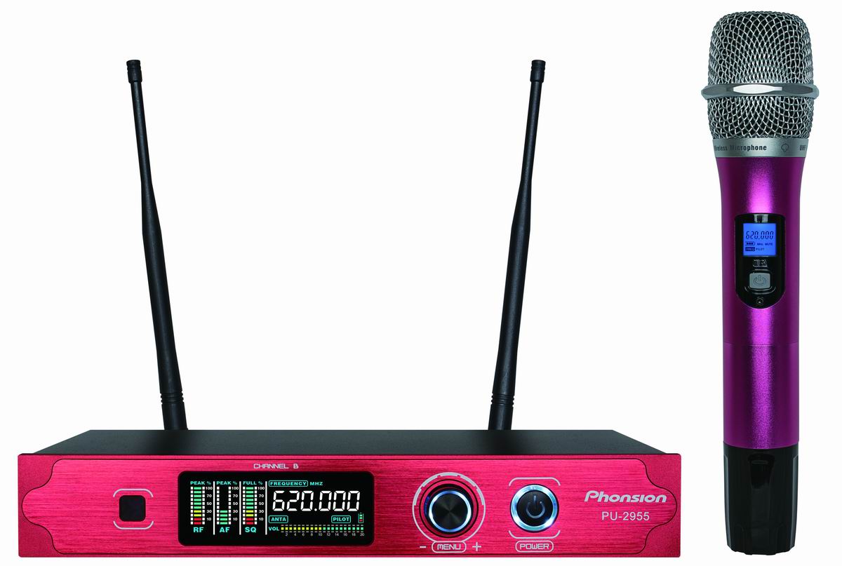 True Diversity Wireless Microphone System