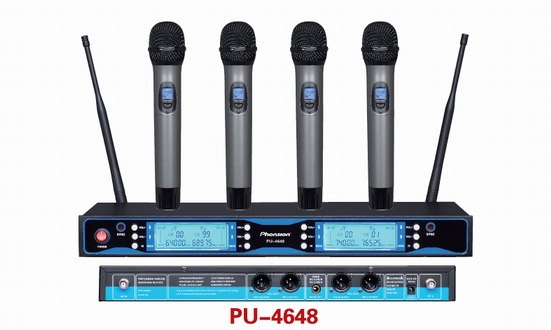 Wireless Microphone System with Sync IR and PLL