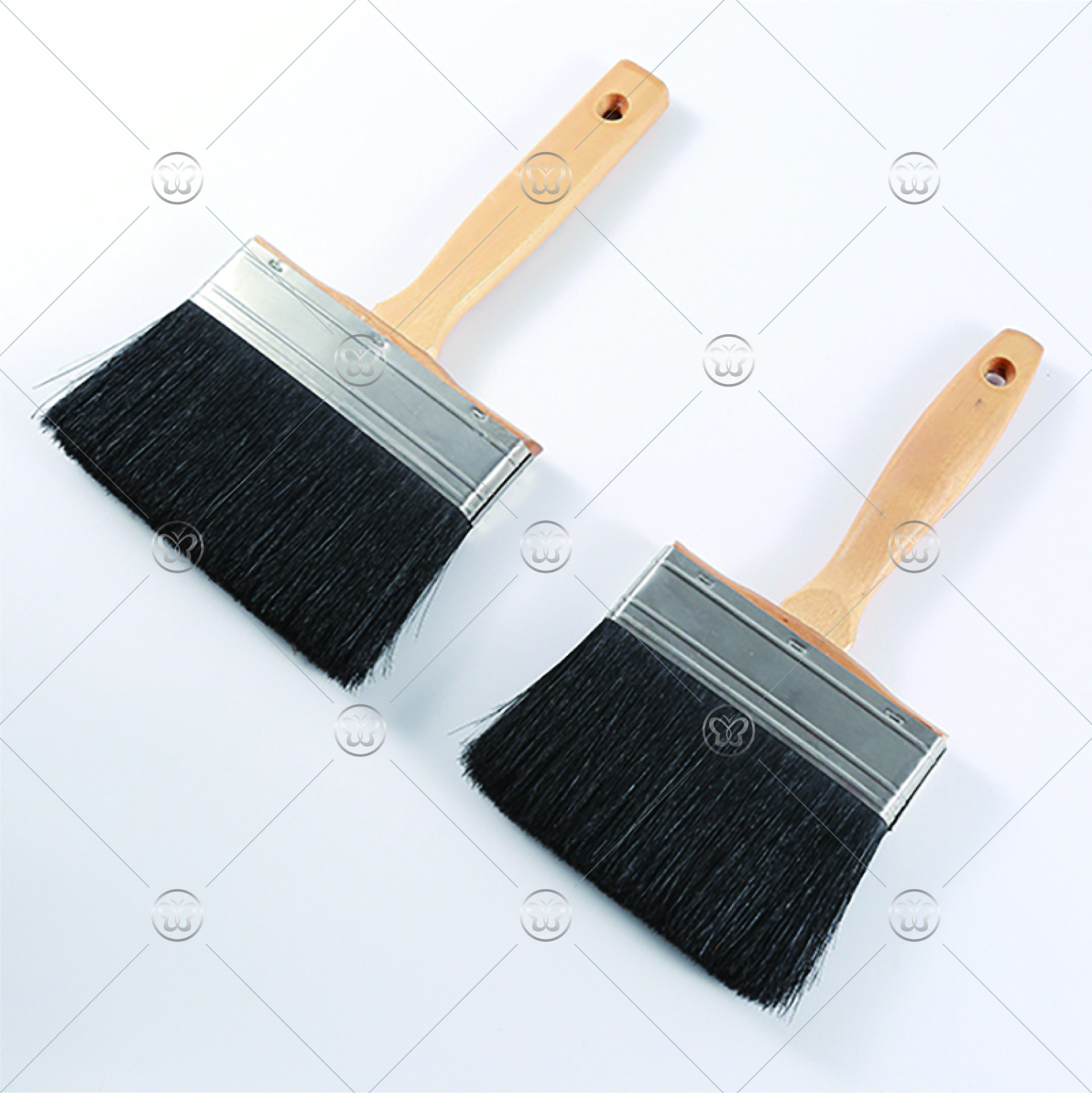 Pure black stainless iron brush with beech arm - Image 2