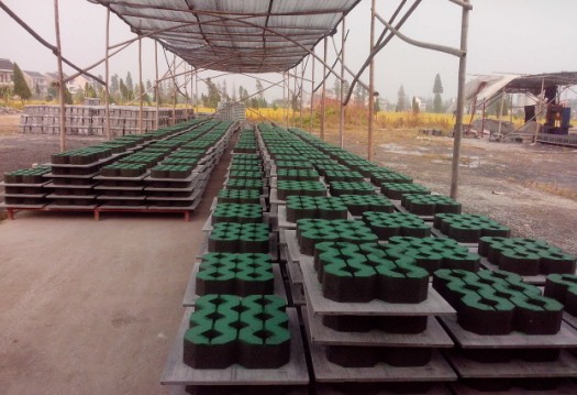 QFT3-20 color brick block making machine - Image 2