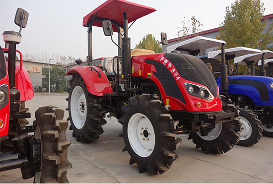 QLN654HP Farm Tractor - Image 2