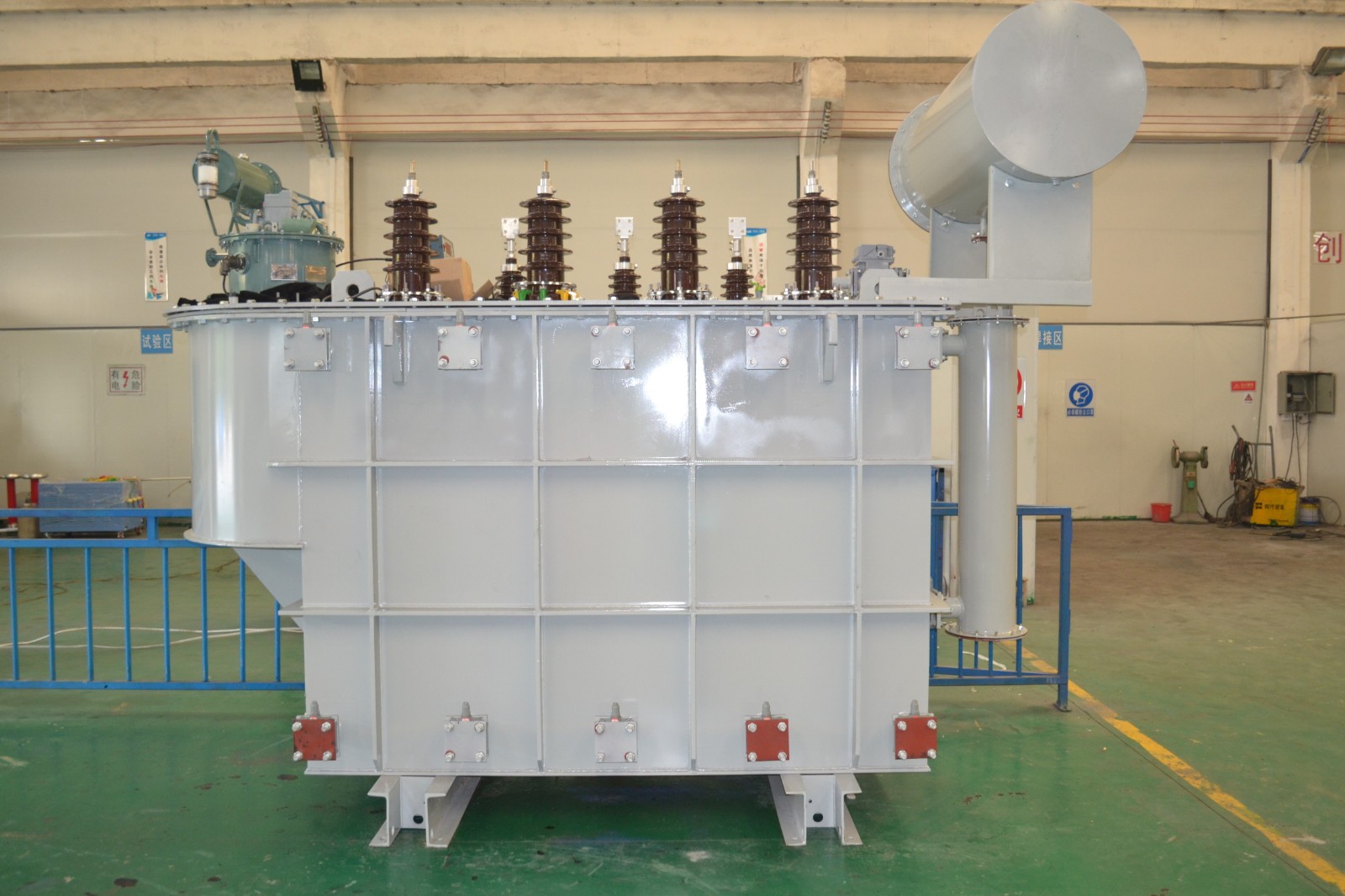 Rectifier Transformer for DC Power Conversion