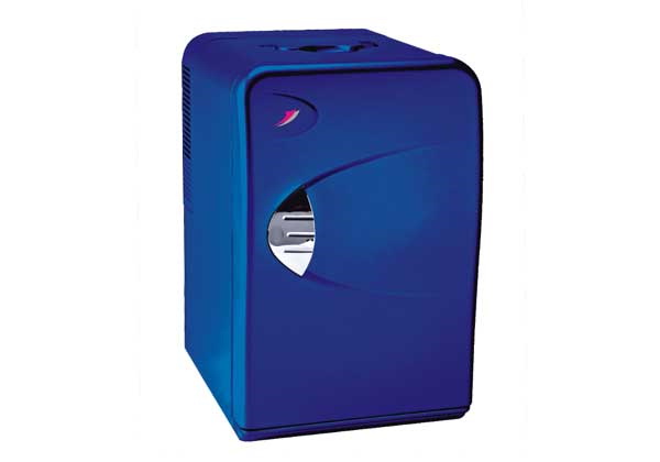 Compact Thermoelectric Refrigerator