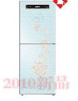 Top-Freezer Refrigerator with Floral Design