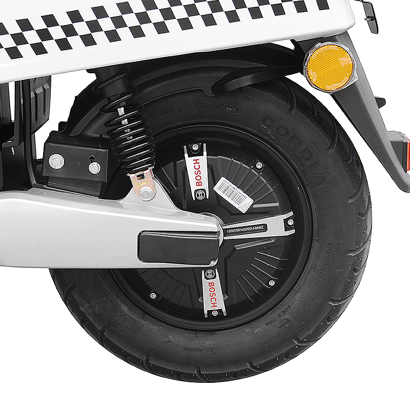Close-up of the rear wheel assembly and Bosch motor.