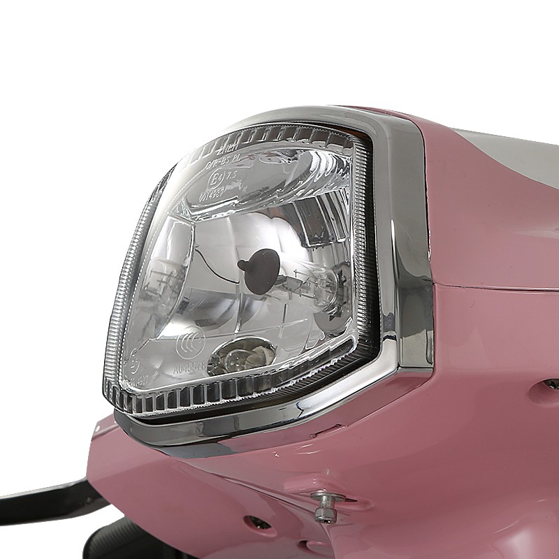Electric Urban Scooter with Classic Design