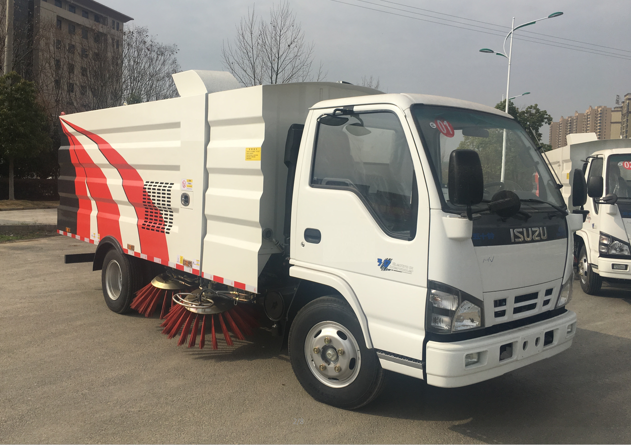 Road Sweeper Truck - Image 2