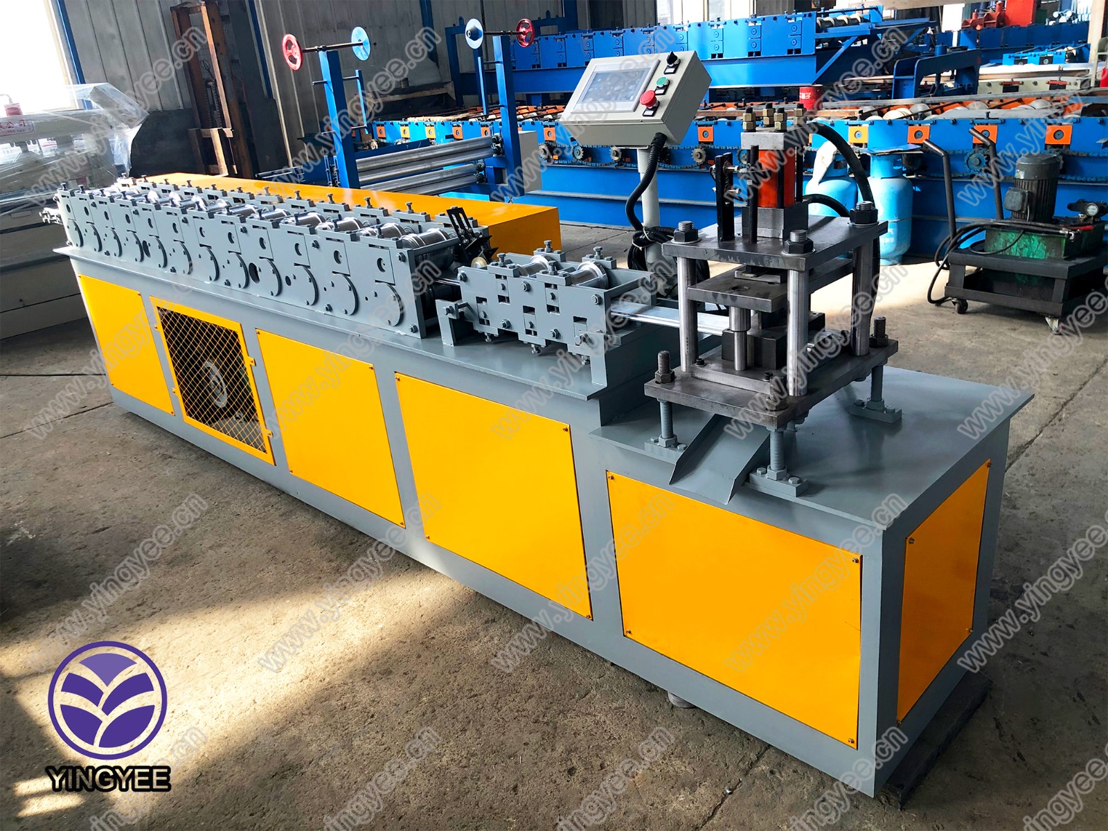 roller shutter door panels roll forming machine - Image 3