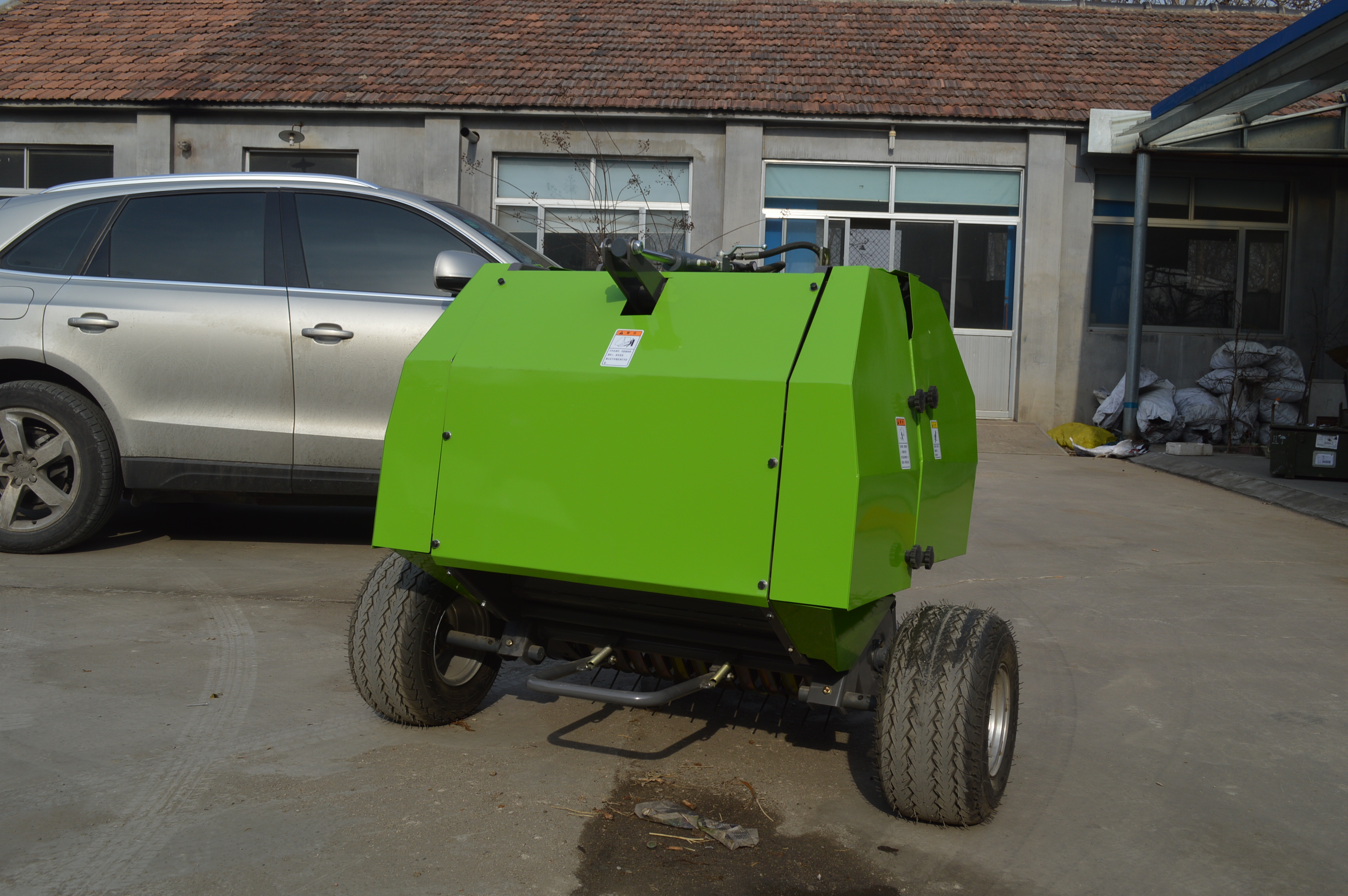 Round hay baler - Image 2