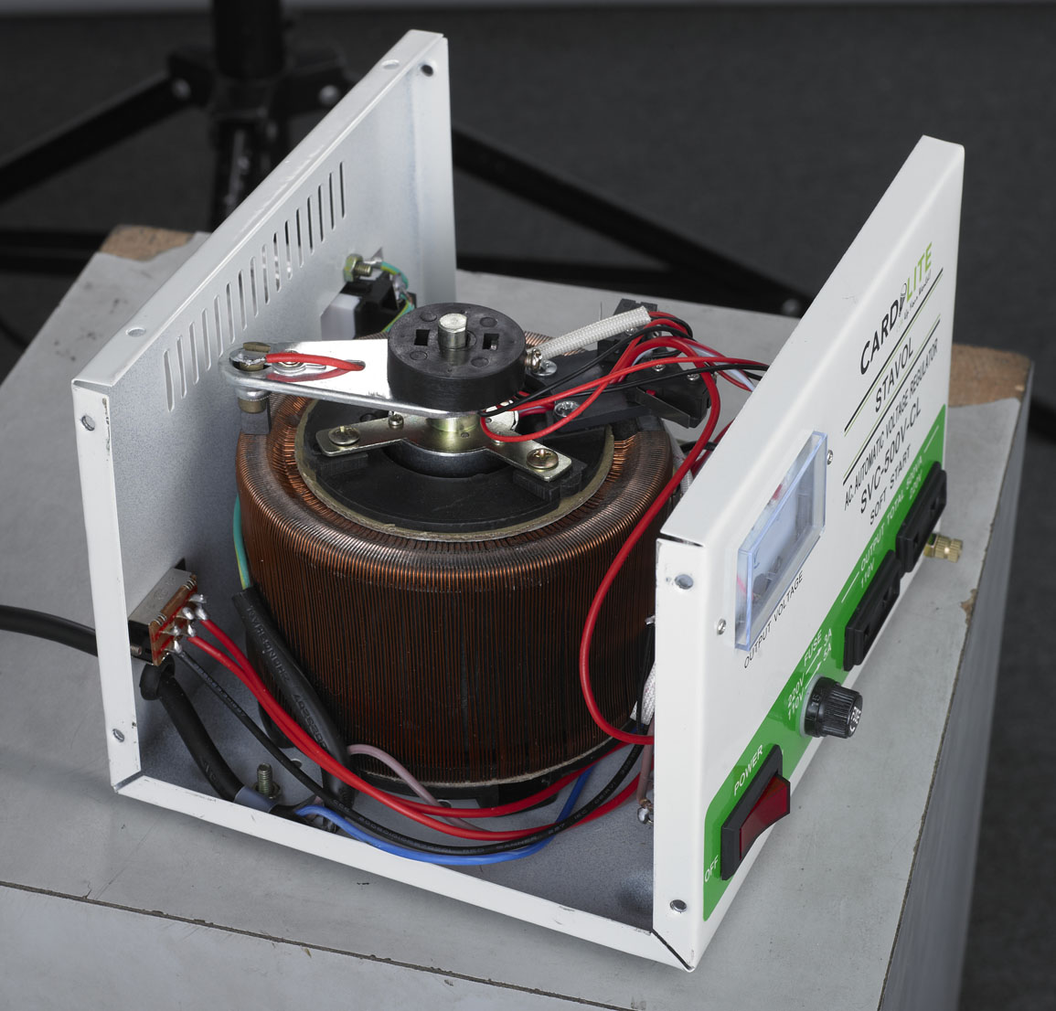 Servo Automatic Voltage Stabilizer