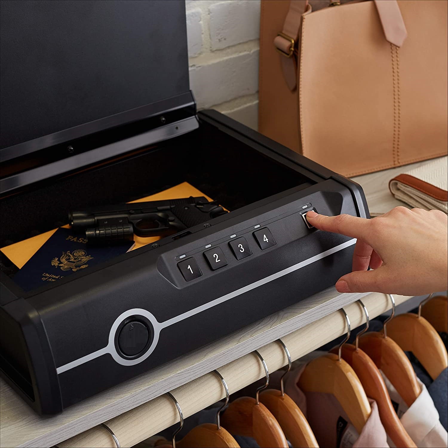 Safewell P2EF Portable Key Electronic Fingerprint Biometric Combination Hand Gun Safe Box - Image 2