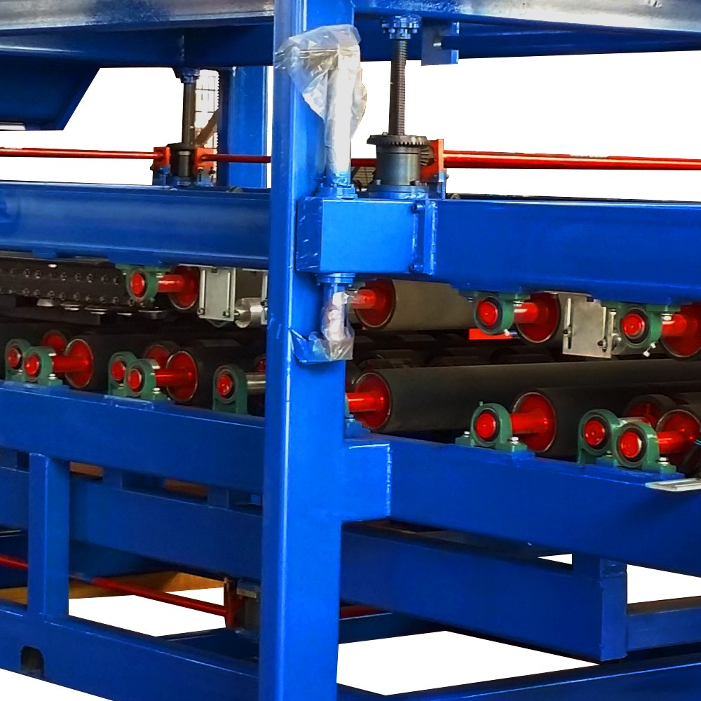 Sandwich Panel Roll Forming Machine