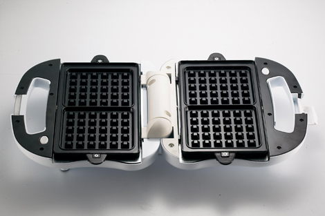 Double Sandwich and Waffle Maker with Non-Stick Plates