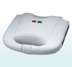 Compact Sandwich Maker with Non-Stick Plates