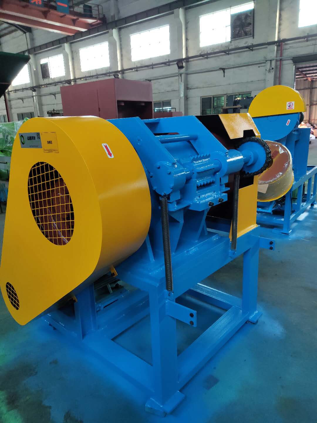 Tire Recycling Rubber Block Cutter