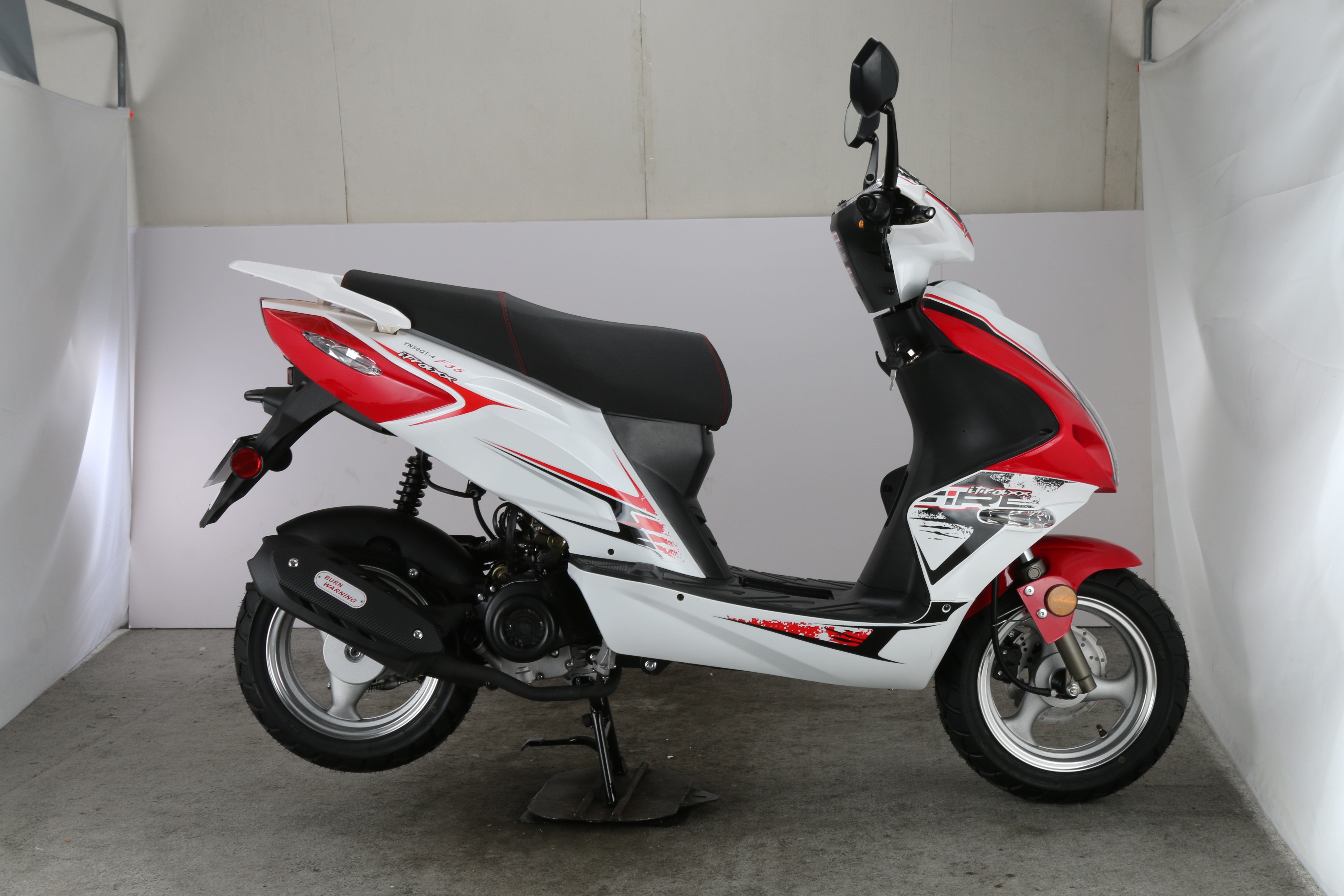 scooter - Image 2