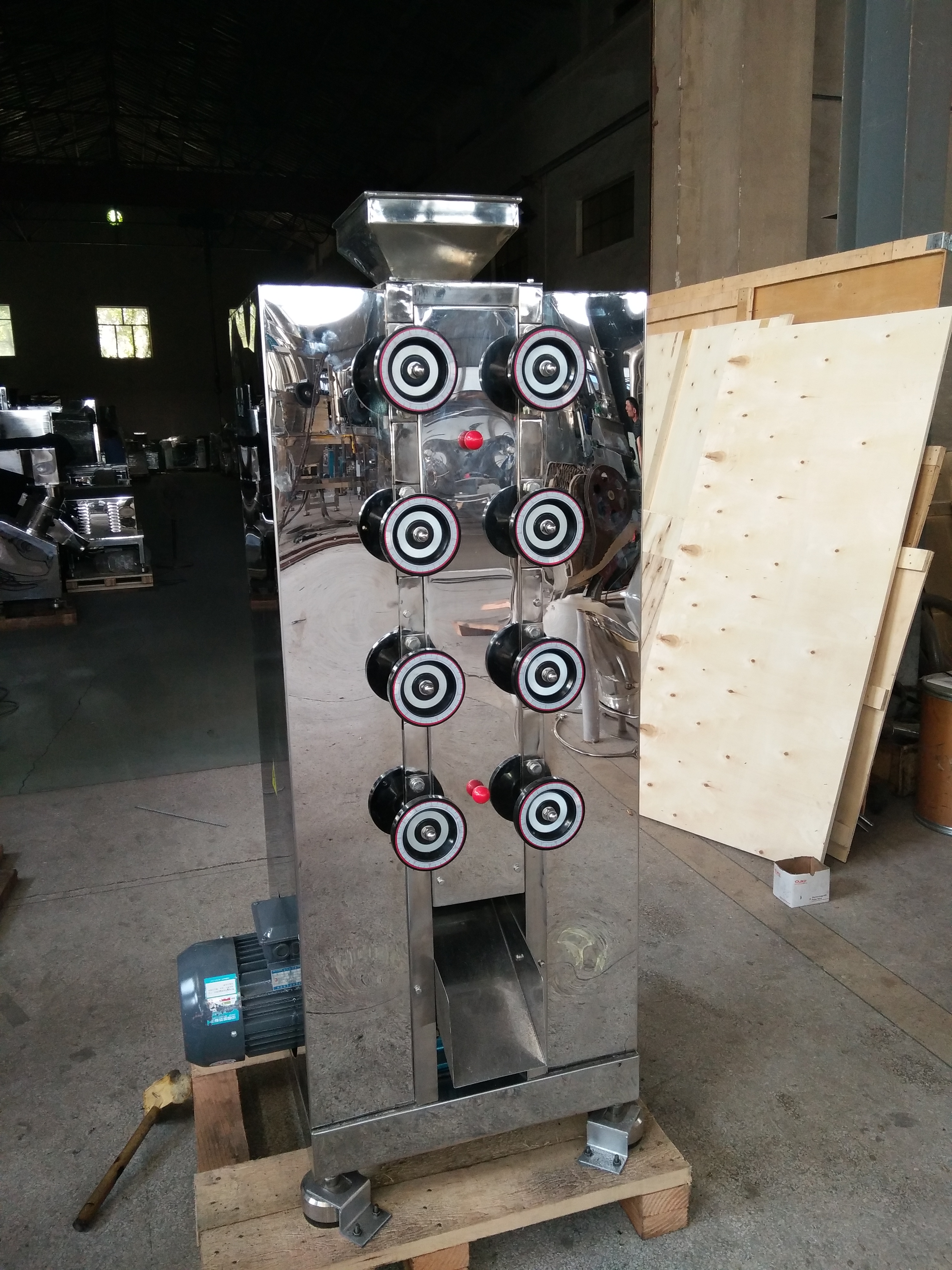 Nut Grinding Machine for Sesame, Peanuts, and Almonds