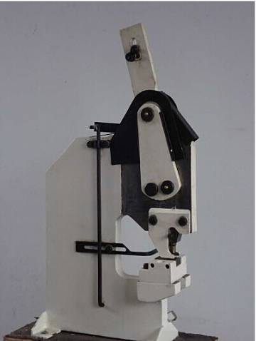 Manual Sheet Metal Punching Machine