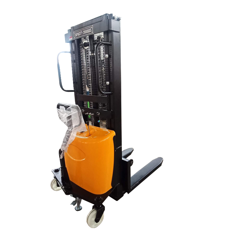 simi-electric stacker - Image 2