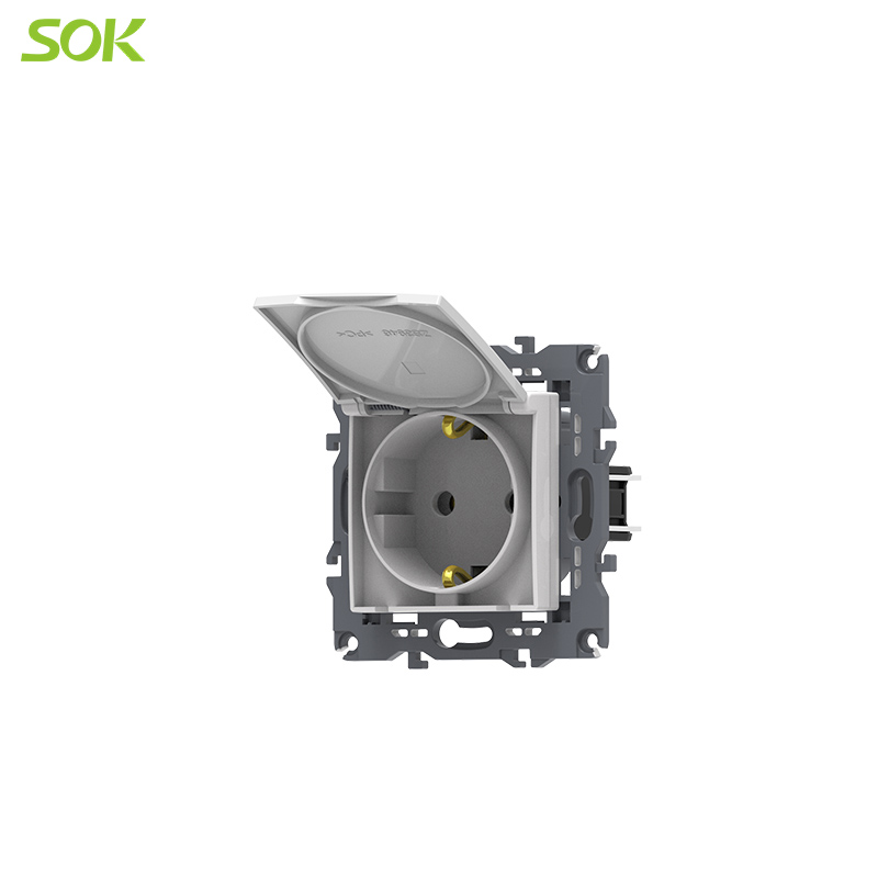 Single Schuko Waterproof Power Outlet with Lid