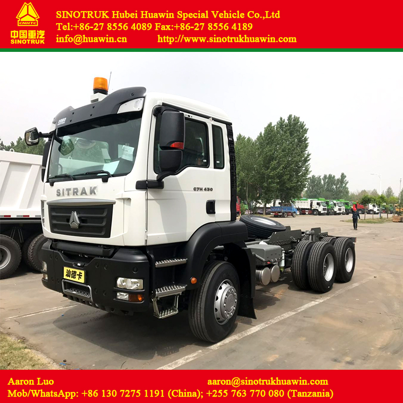 SINOTRUK C7H 6X4 Tractor truck MAN technology - Image 2