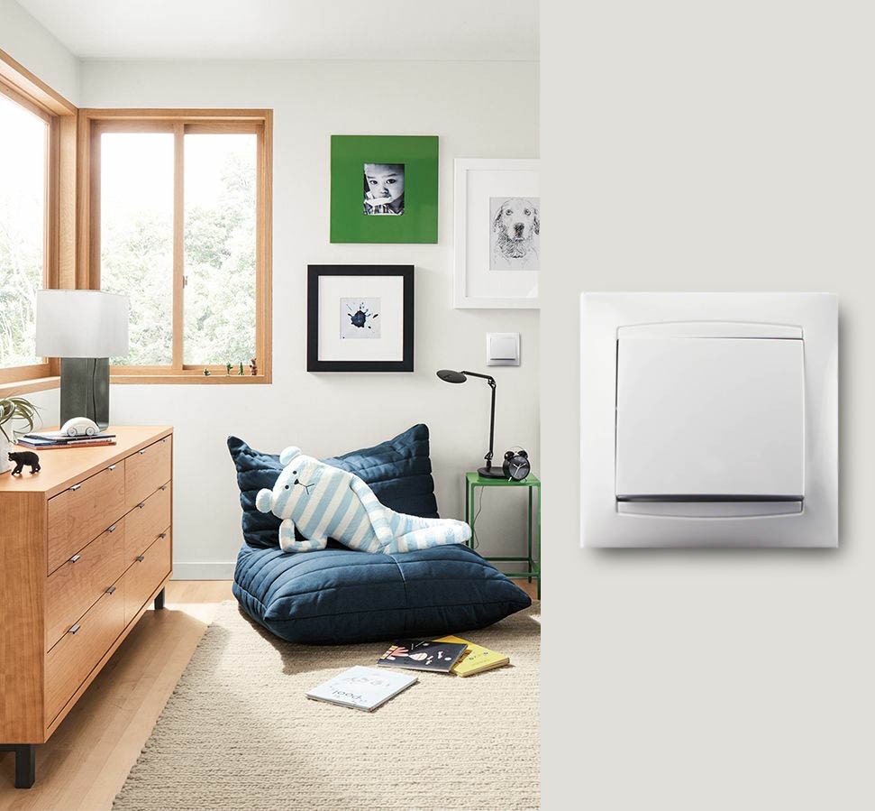 Wall switch and socket installation
