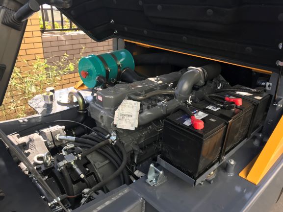 Engine and hydraulic system components