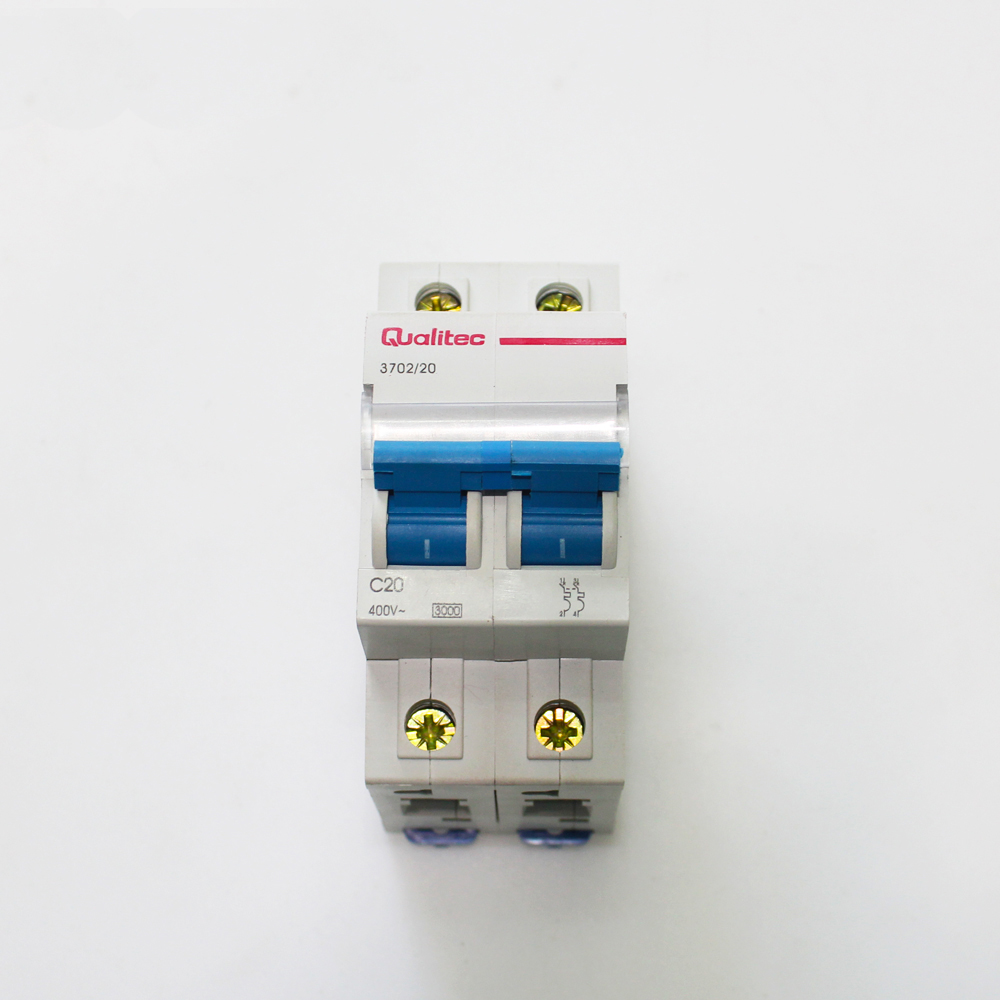 Small low voltage circuit breaker - Image 2