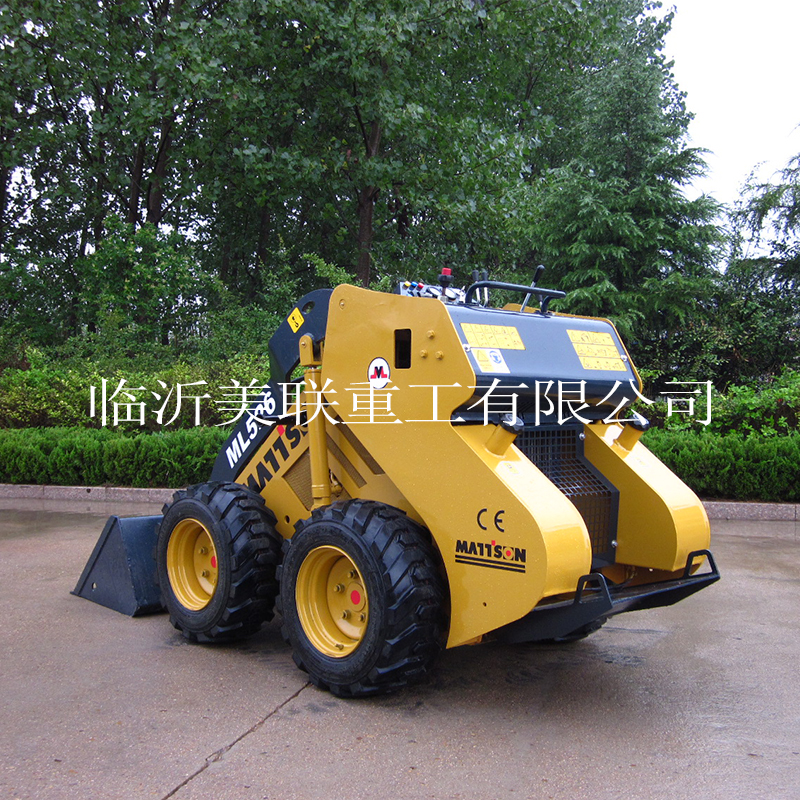 Small wheel loader - Image 2
