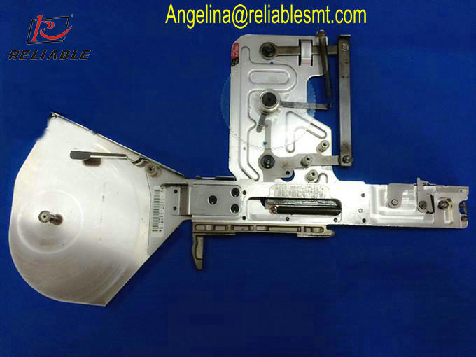 SMT Fuji CP6 8X2mm paper feeder used in pick and place machine - Image 2