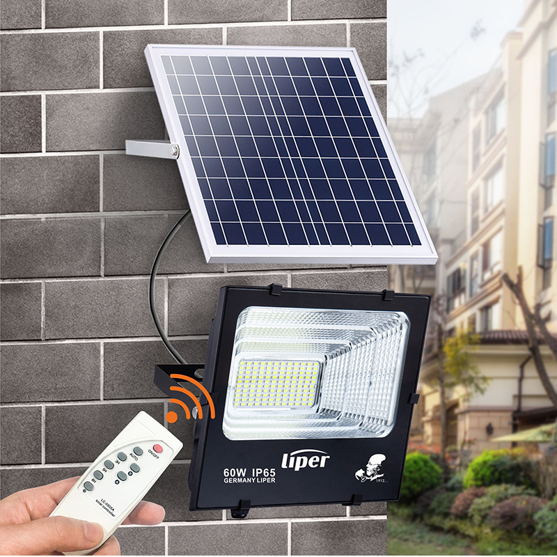 SOLAR FLOODLIGHT - Image 2